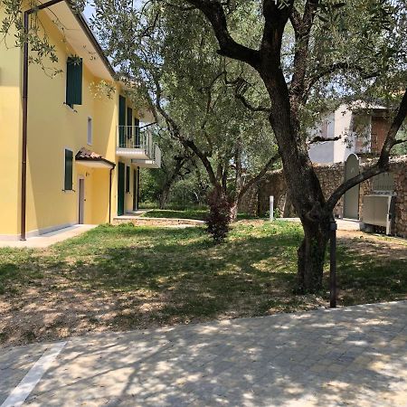 Ca' De L'Achille Apartment Torri Del Benaco Exterior foto